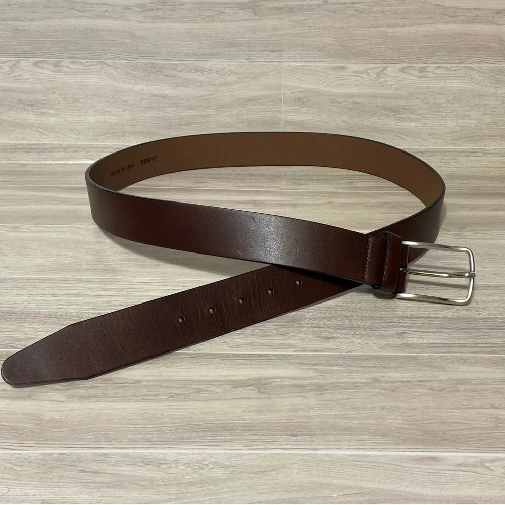 ALLEN EDMONDS / Mens Italian Calf Skin Brown Leather Belt Size 44